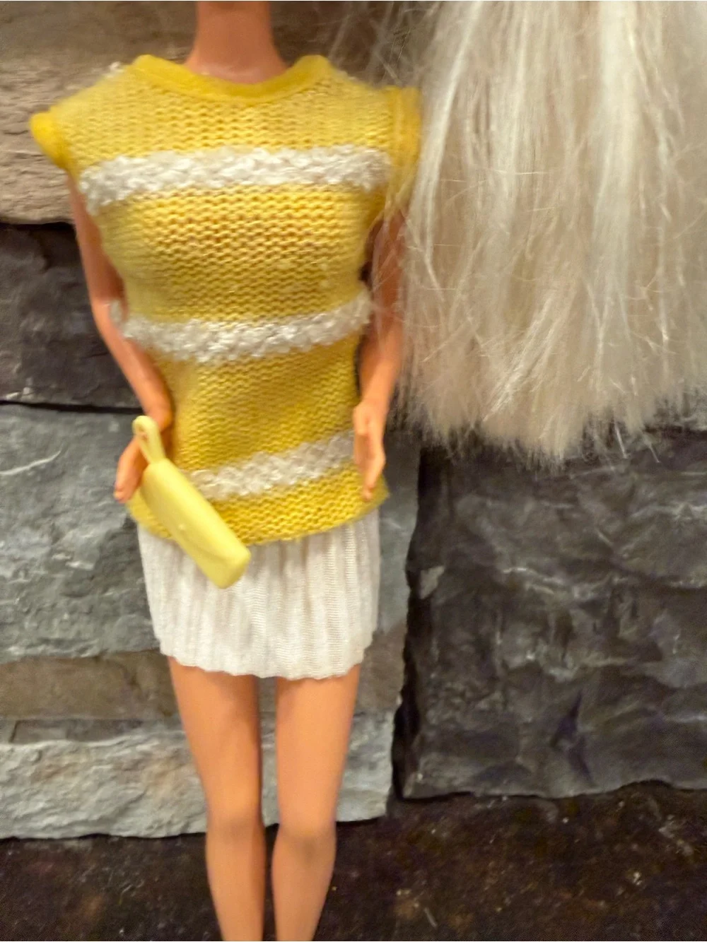 Barbie Vinatge yellow knit white strip pleated skirt vnick back dress and sungla